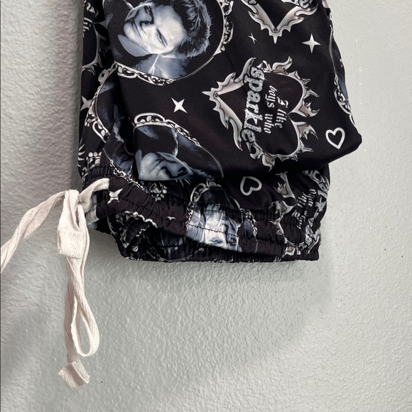 Twilight Saga Spencer’s Graphic Lounge Pants - Picture 3 of 9